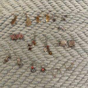 Lot of 10 earrings